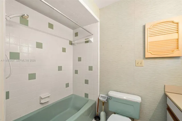 $299,000 | 4200 Lakeview Drive, Sebring, FL 33870