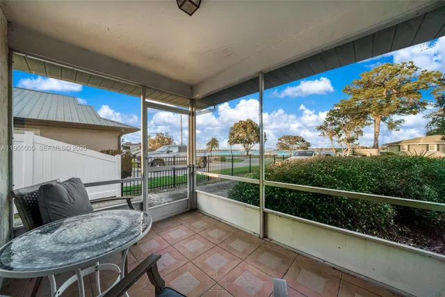 $299,000 | 4200 Lakeview Drive, Sebring, FL 33870