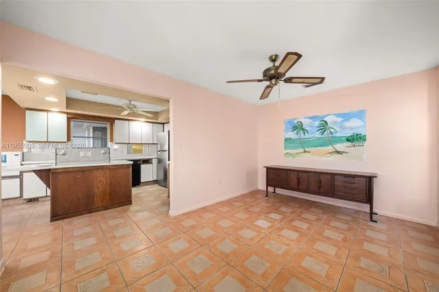 $299,000 | 4200 Lakeview Drive, Sebring, FL 33870