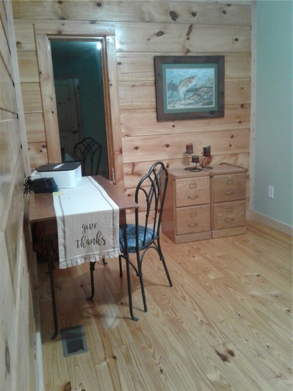 217 Hickory Ridge Mountain Rest, SC 29664 - Photo 27 of 38 Bedroom 2 Used As Office