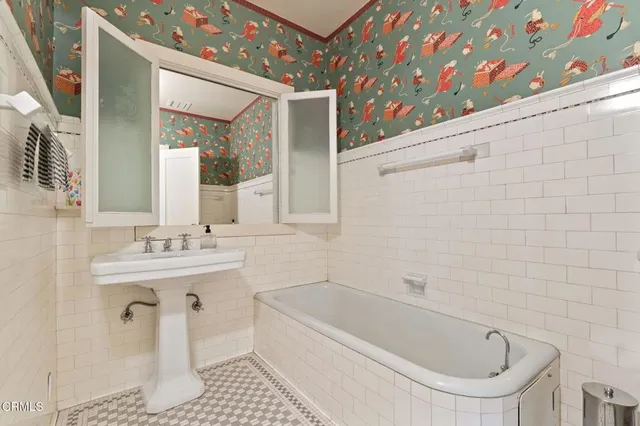 $3,800,000 | 924 South Oakland Avenue, Pasadena, CA 91106