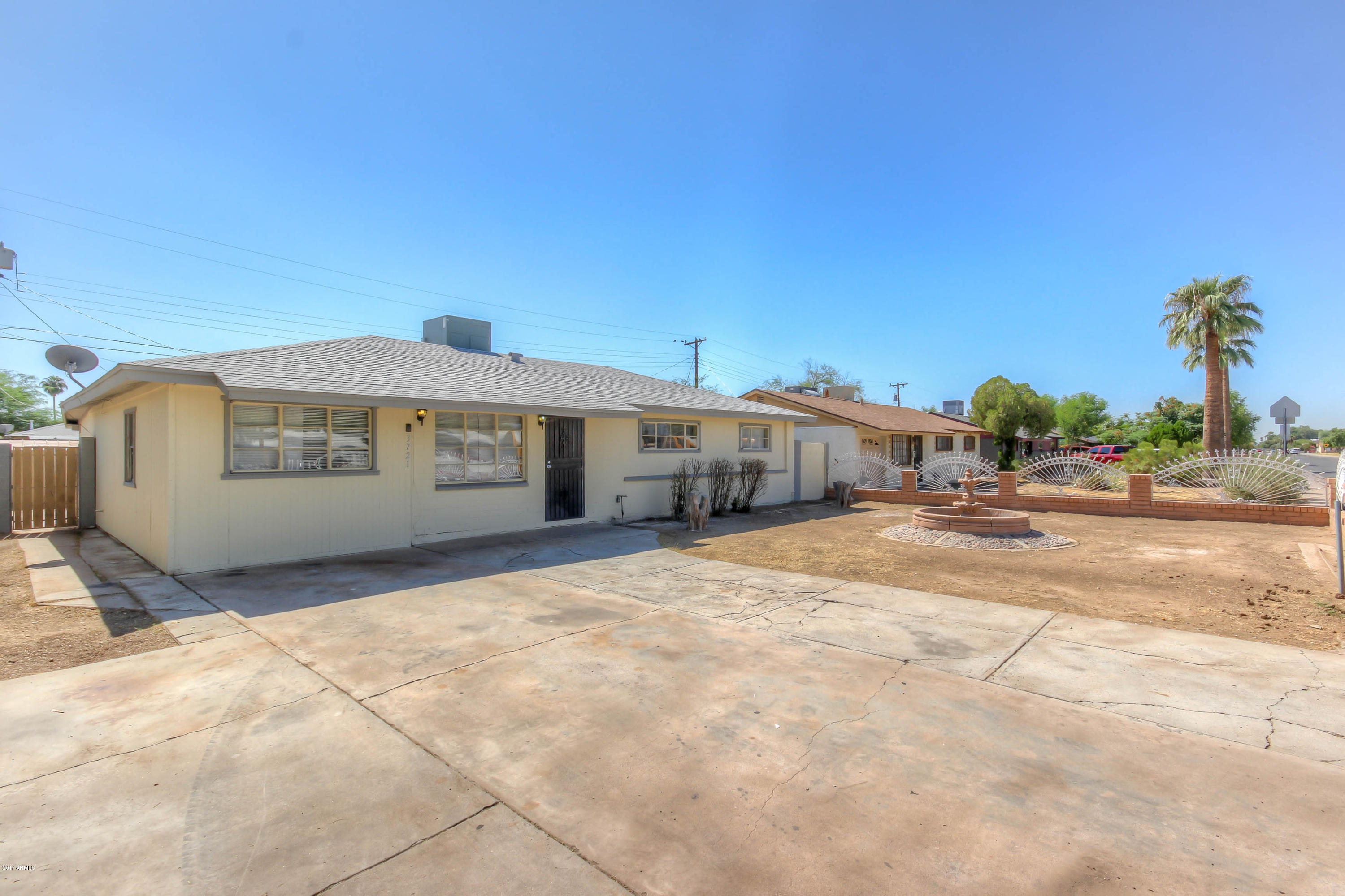 3721 West Osborn Road Phoenix, AZ 85019 - Photo 2 of 14 Front (1)-FULL