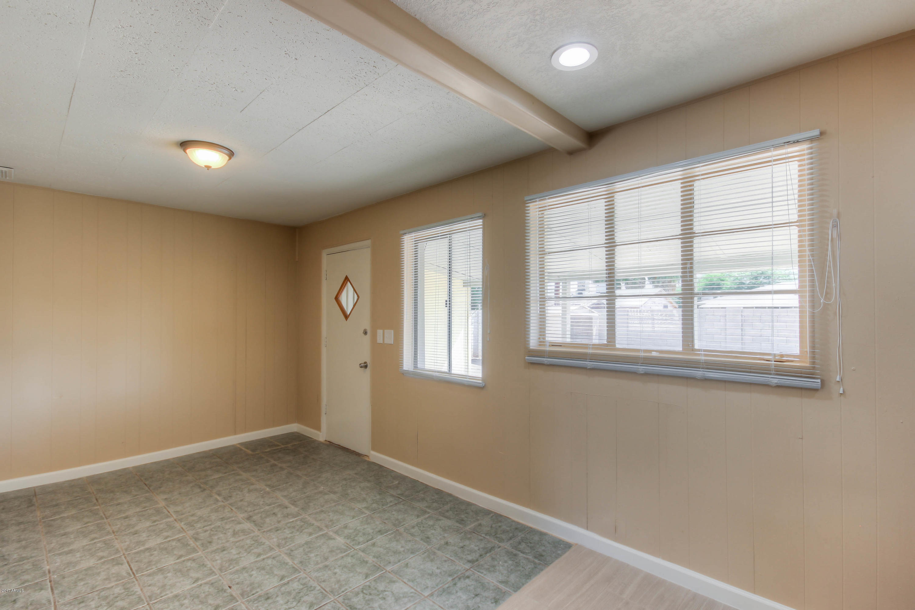 3721 West Osborn Road Phoenix, AZ 85019 - Photo 4 of 14 Living Room (4)-FULL