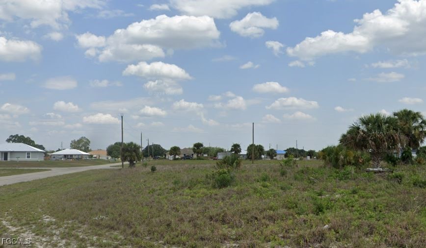 Lot #10 Calico Street LaBelle, FL 33935 - Photo 2 of 2 a view of a city
