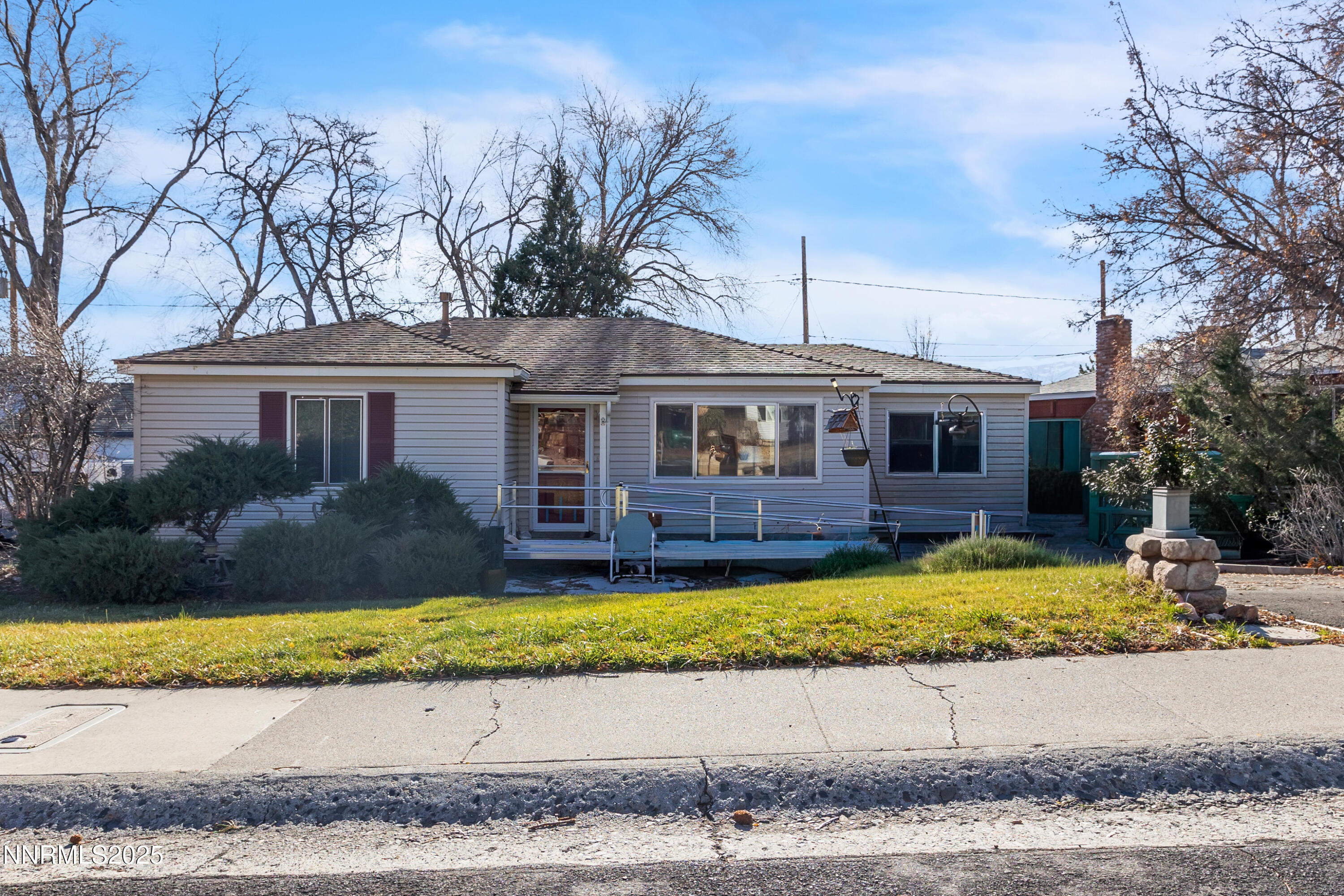 2050 Lassen Drive Reno, NV 89503 - Photo 2 of 24 IMG_9545-3