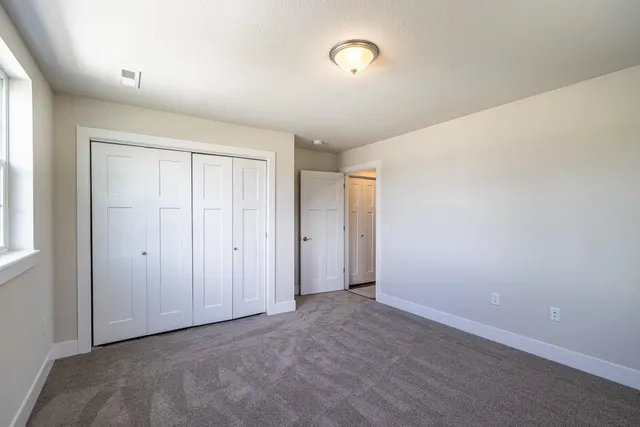 $344,900 | 455 Hillary Circle, Unit B, Johnson Creek, WI 53038