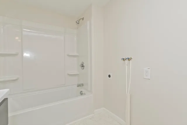 $415,000 | 19 Kellogg Street, Westfield, MA 01085