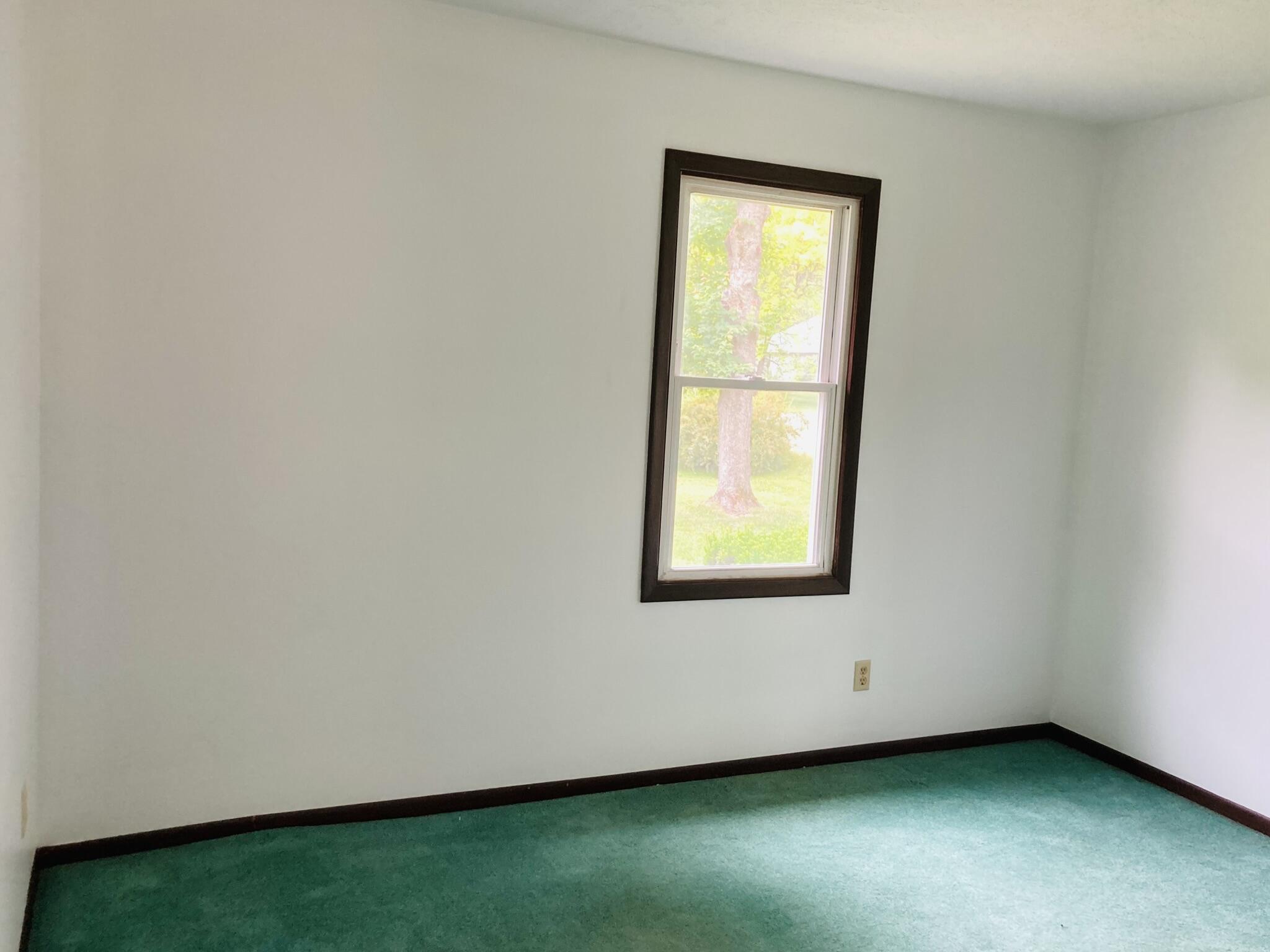 8301 West East Road Three Oaks, MI 49128 - Photo 19 of 33 Bedroom #2