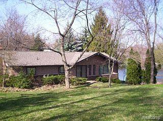 2240 West Square Lake Road West Bloomfield, MI 48324 - Photo 1 of 1 Primary Photo