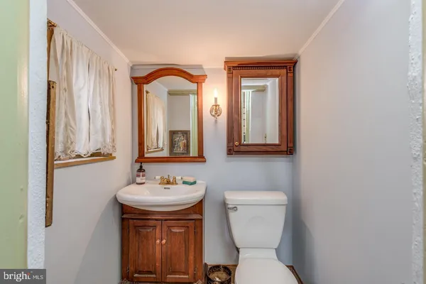 $2,750 | 119 Buttonwood Street, Mount Holly, NJ 08060