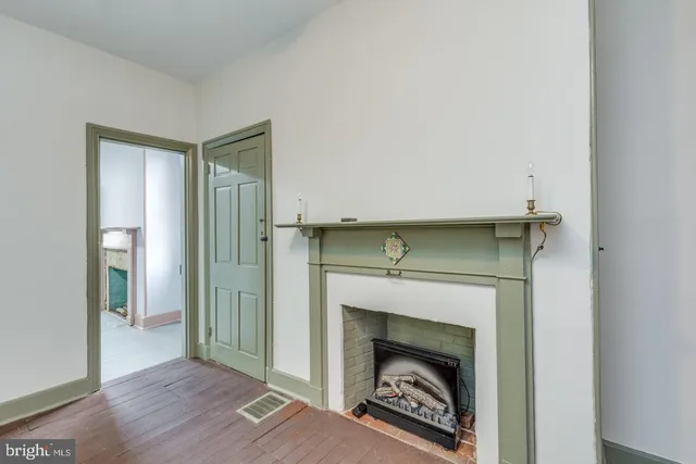 $3,150 | 119 Buttonwood Street, Mount Holly, NJ 08060