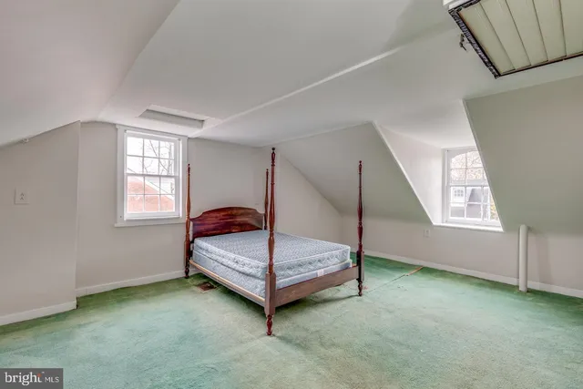 $3,150 | 119 Buttonwood Street, Mount Holly, NJ 08060