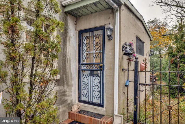 $3,150 | 119 Buttonwood Street, Mount Holly, NJ 08060