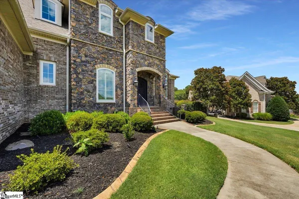 $975,000 | 34 Great Lawn Drive, Piedmont, SC 29673