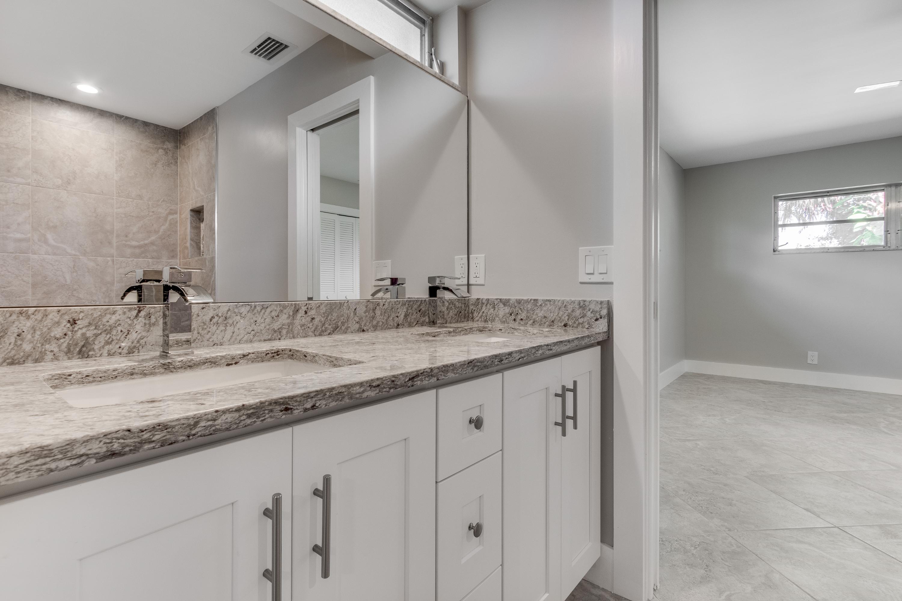 1423 Southwest 13th Street Boca Raton, FL 33486 - Photo 18 of 27 1423 SW 13th St-19