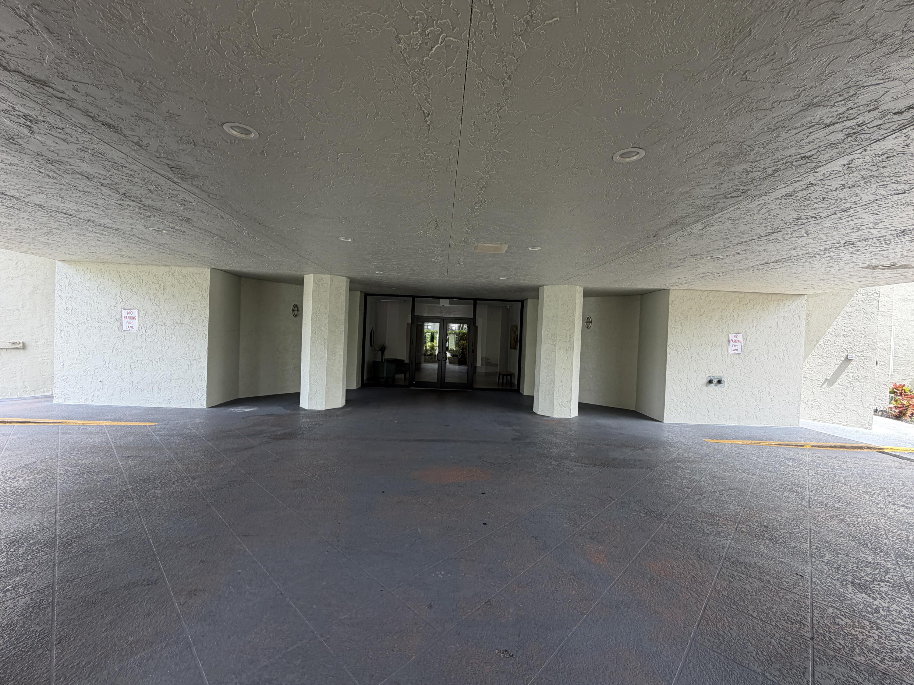 6463 La Costa Drive, Unit 203 Boca Raton, FL 33433 - Photo 18 of 41 IMG_0930