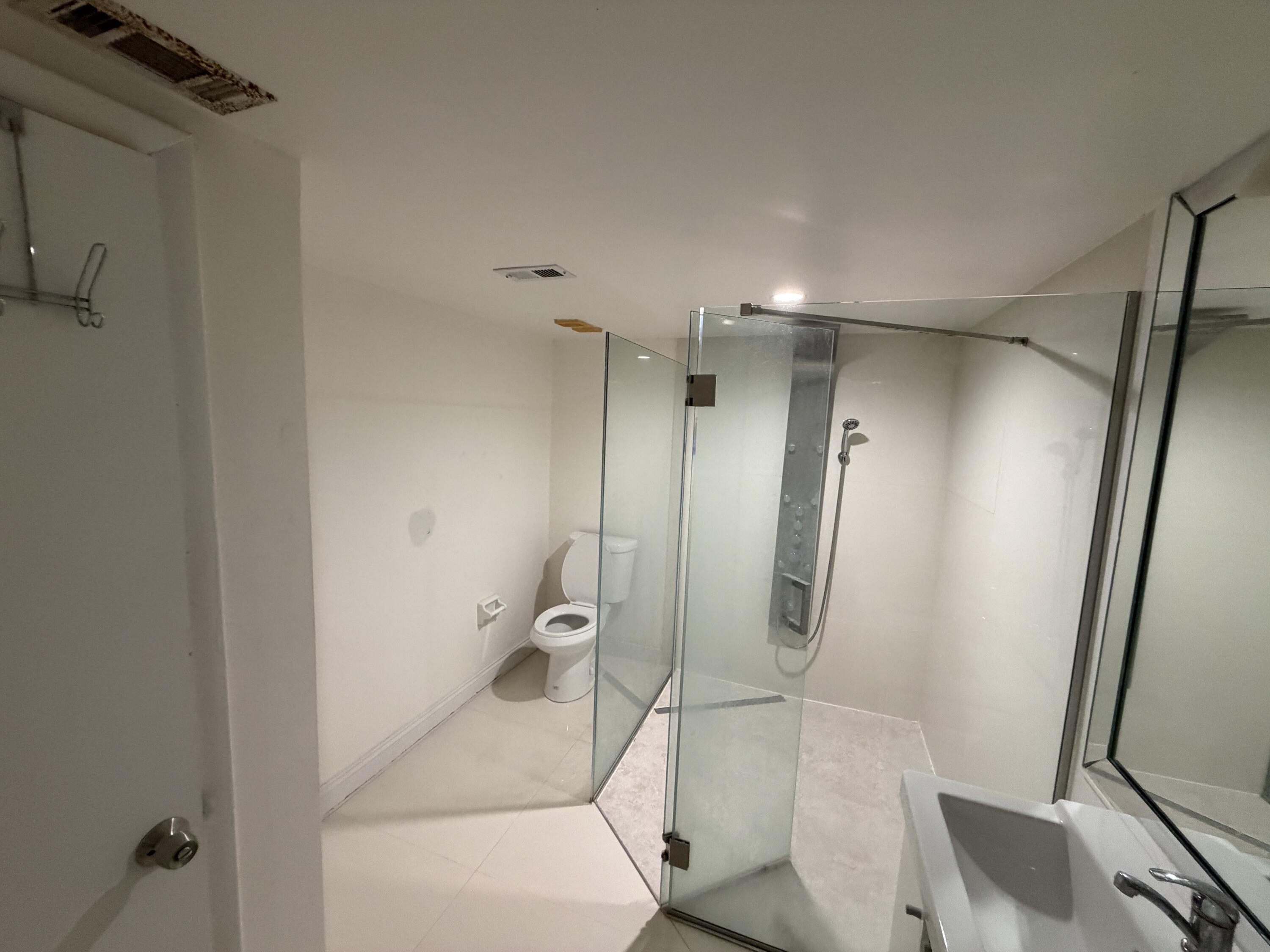 6463 La Costa Drive, Unit 203 Boca Raton, FL 33433 - Photo 25 of 41 IMG_0923