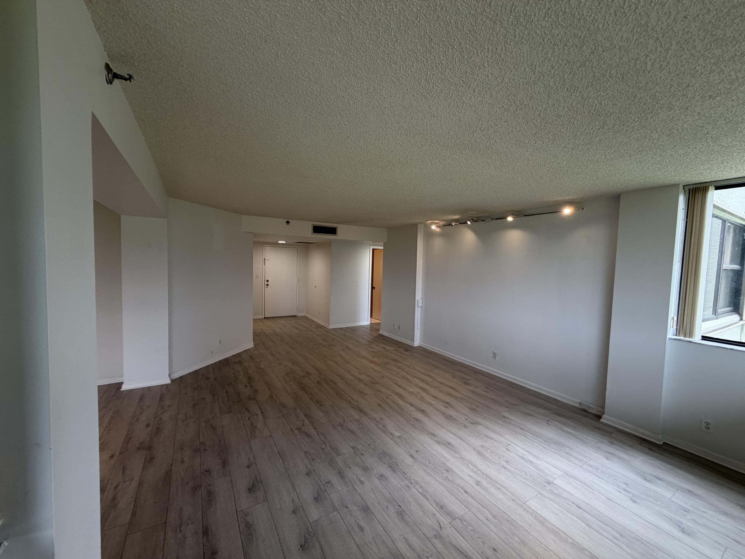 6463 La Costa Drive, Unit 203 Boca Raton, FL 33433 - Photo 37 of 41 IMG_0908