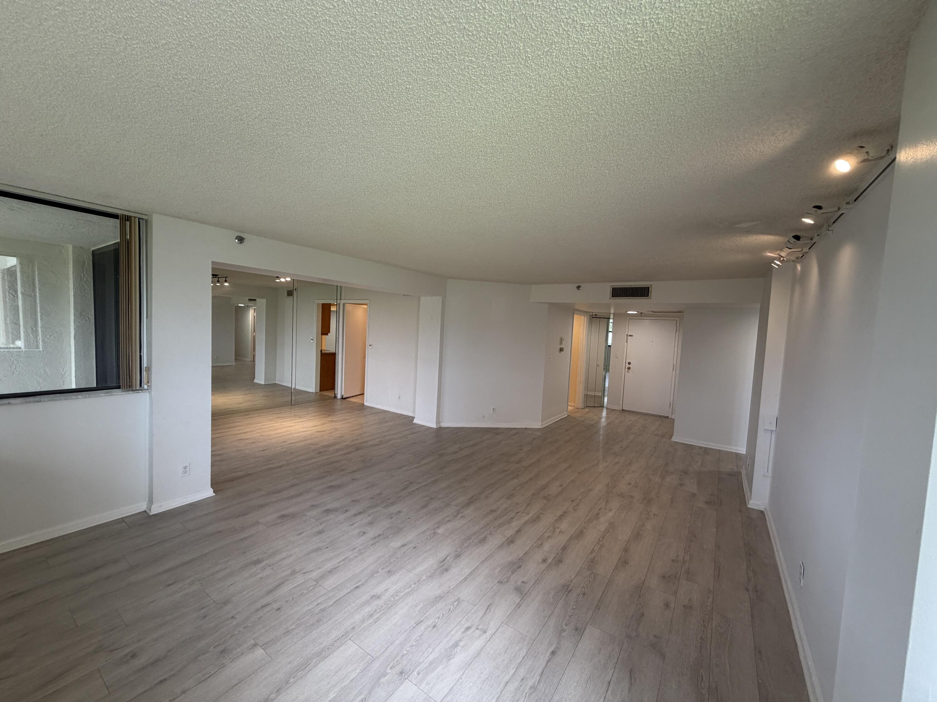 6463 La Costa Drive, Unit 203 Boca Raton, FL 33433 - Photo 38 of 41 IMG_0907