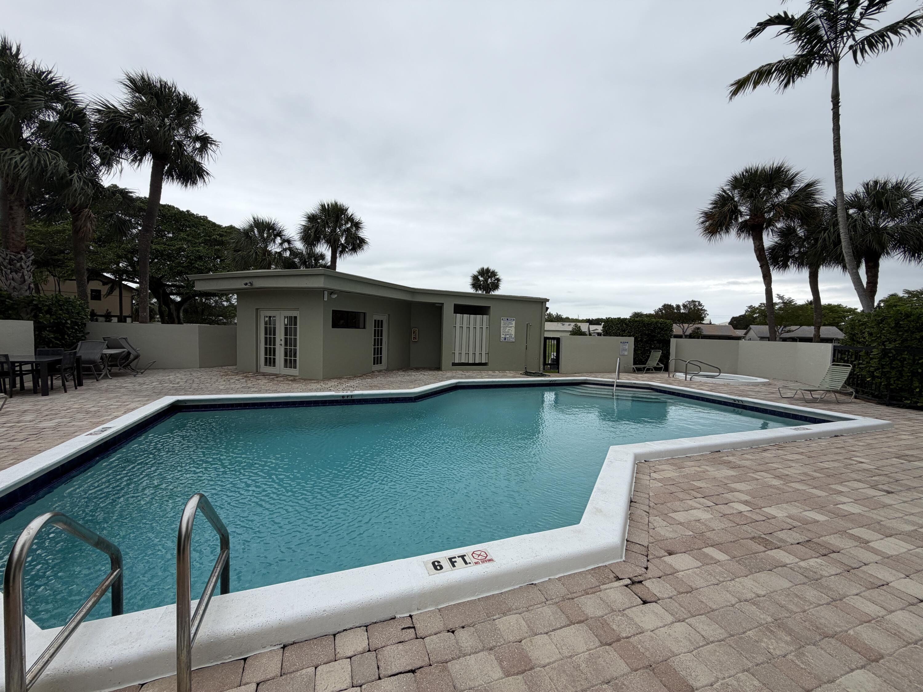 6463 La Costa Drive, Unit 203 Boca Raton, FL 33433 - Photo 6 of 41 IMG_0823