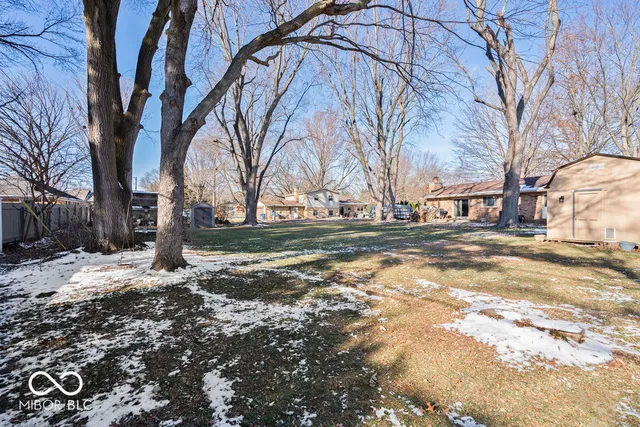 $349,900 | 2525 Colony Court, Carmel, IN 46280