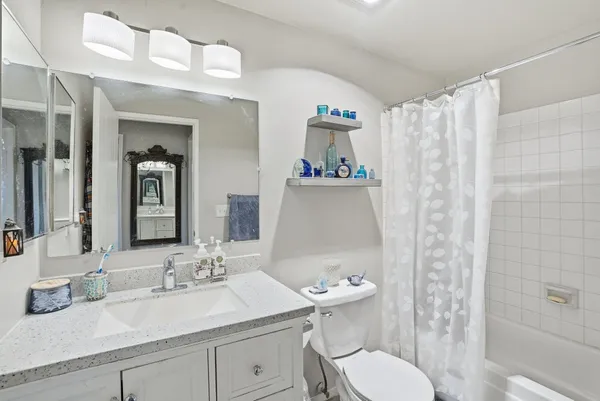 $250,000 | 6015 East 6th Avenue, Unit N4, Spokane Valley, WA 99212