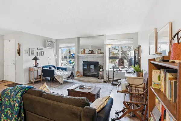 $250,000 | 6015 East 6th Avenue, Unit N4, Spokane Valley, WA 99212