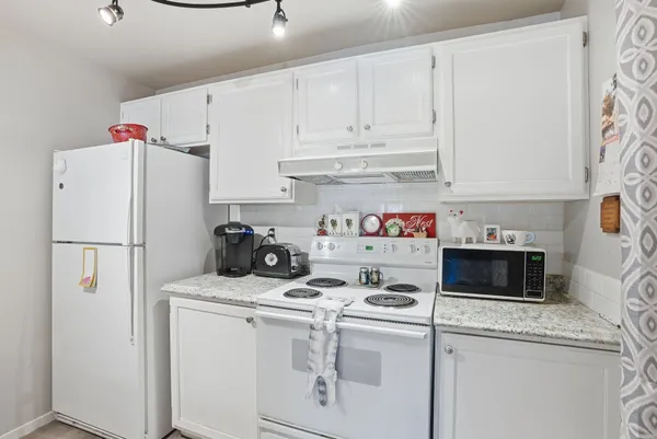 $250,000 | 6015 East 6th Avenue, Unit N4, Spokane Valley, WA 99212