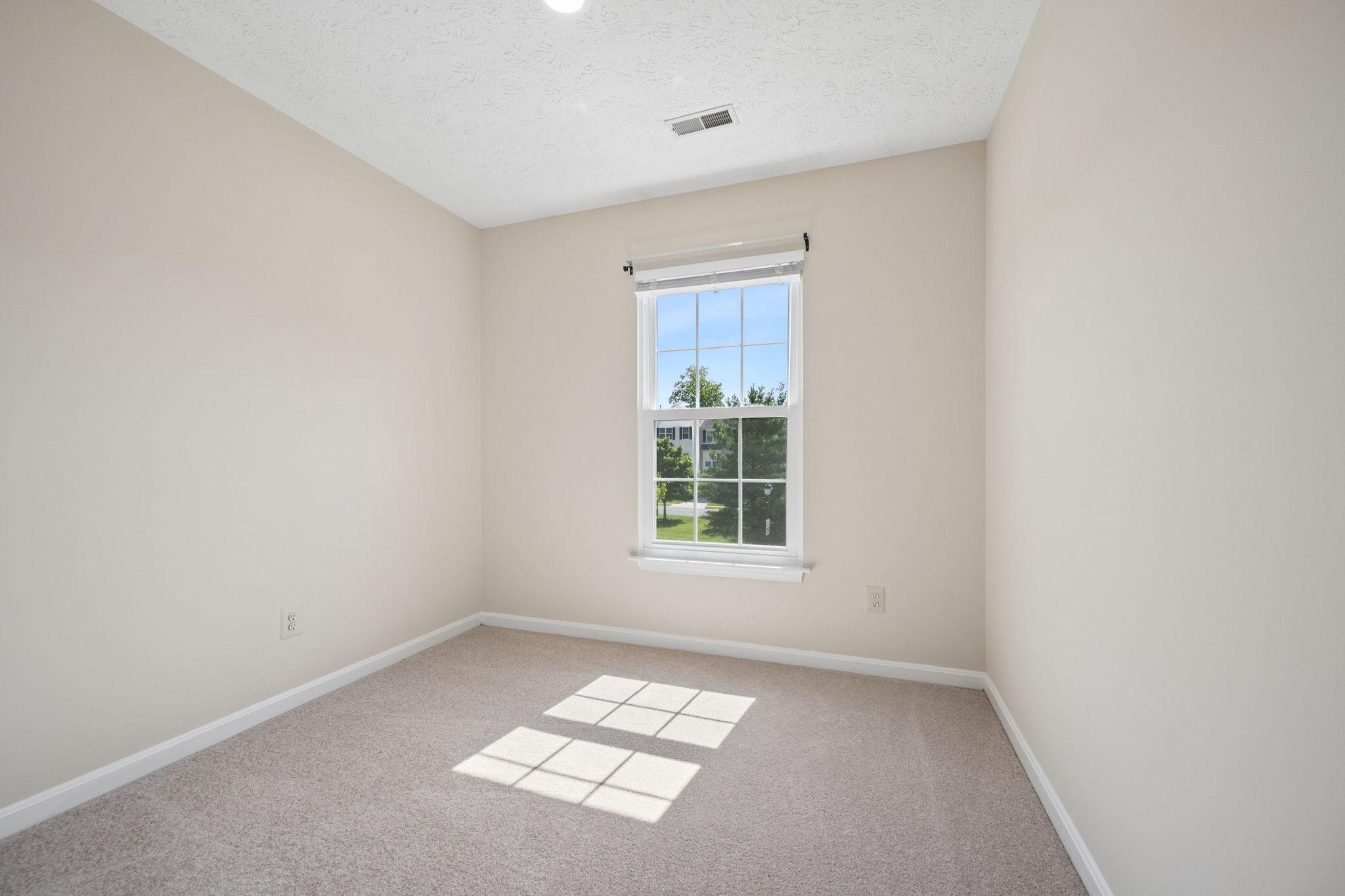 11952 White Heather Road Cockeysville, MD 21030 - Photo 23 of 36 Bedroom 3