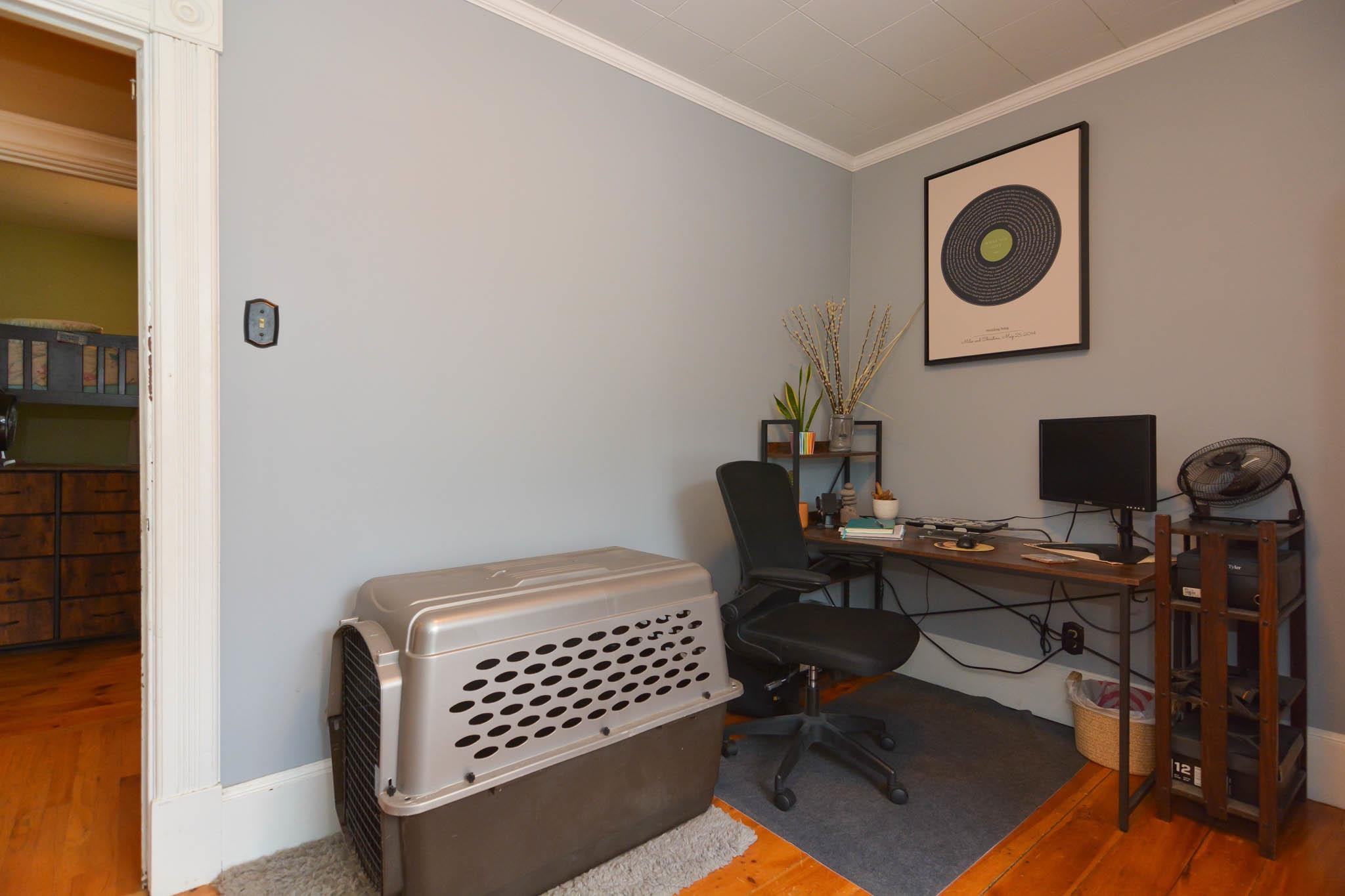 304 Mammoth Road Manchester, NH 03109 - Photo 29 of 47