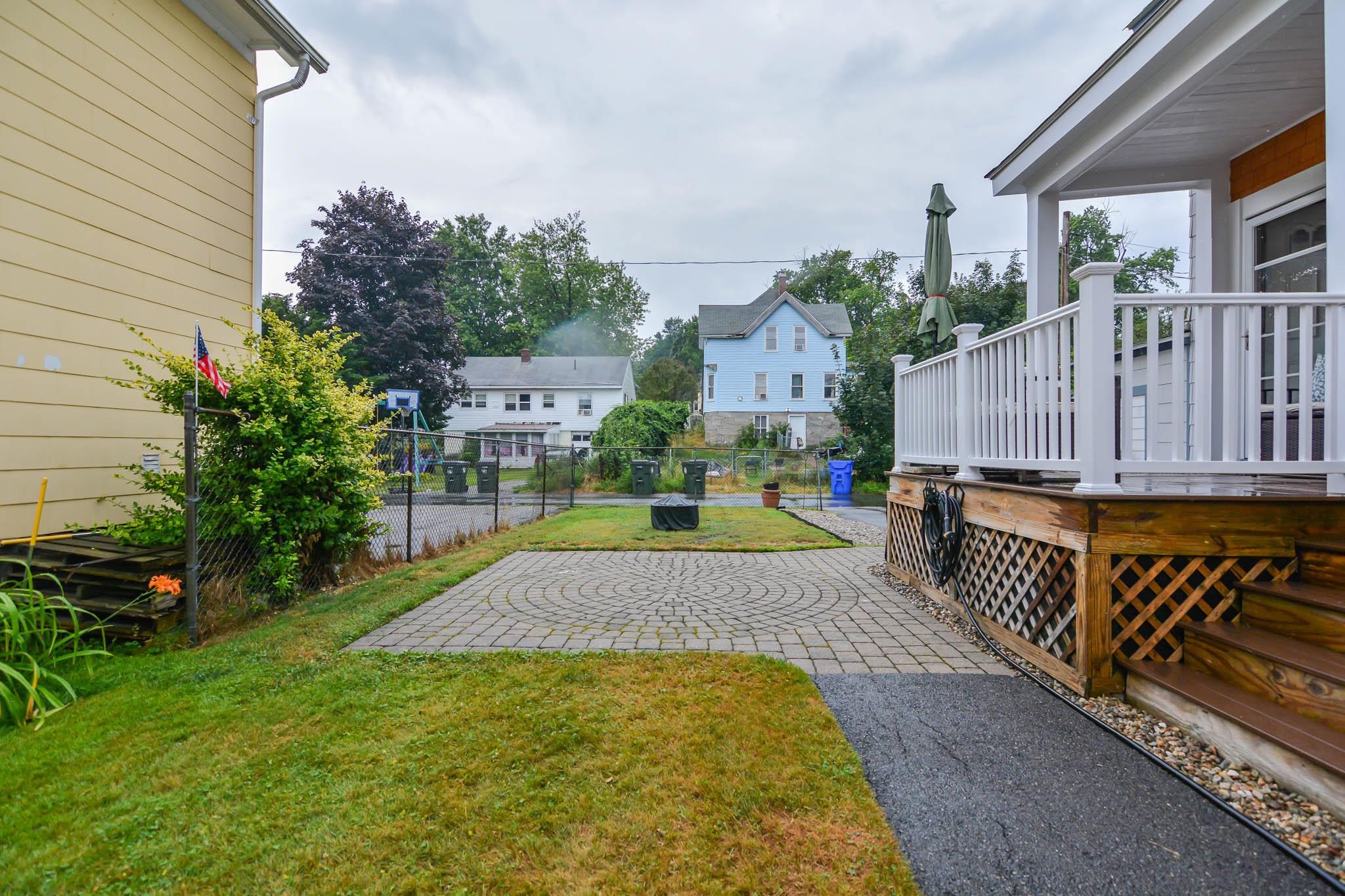 304 Mammoth Road Manchester, NH 03109 - Photo 40 of 47