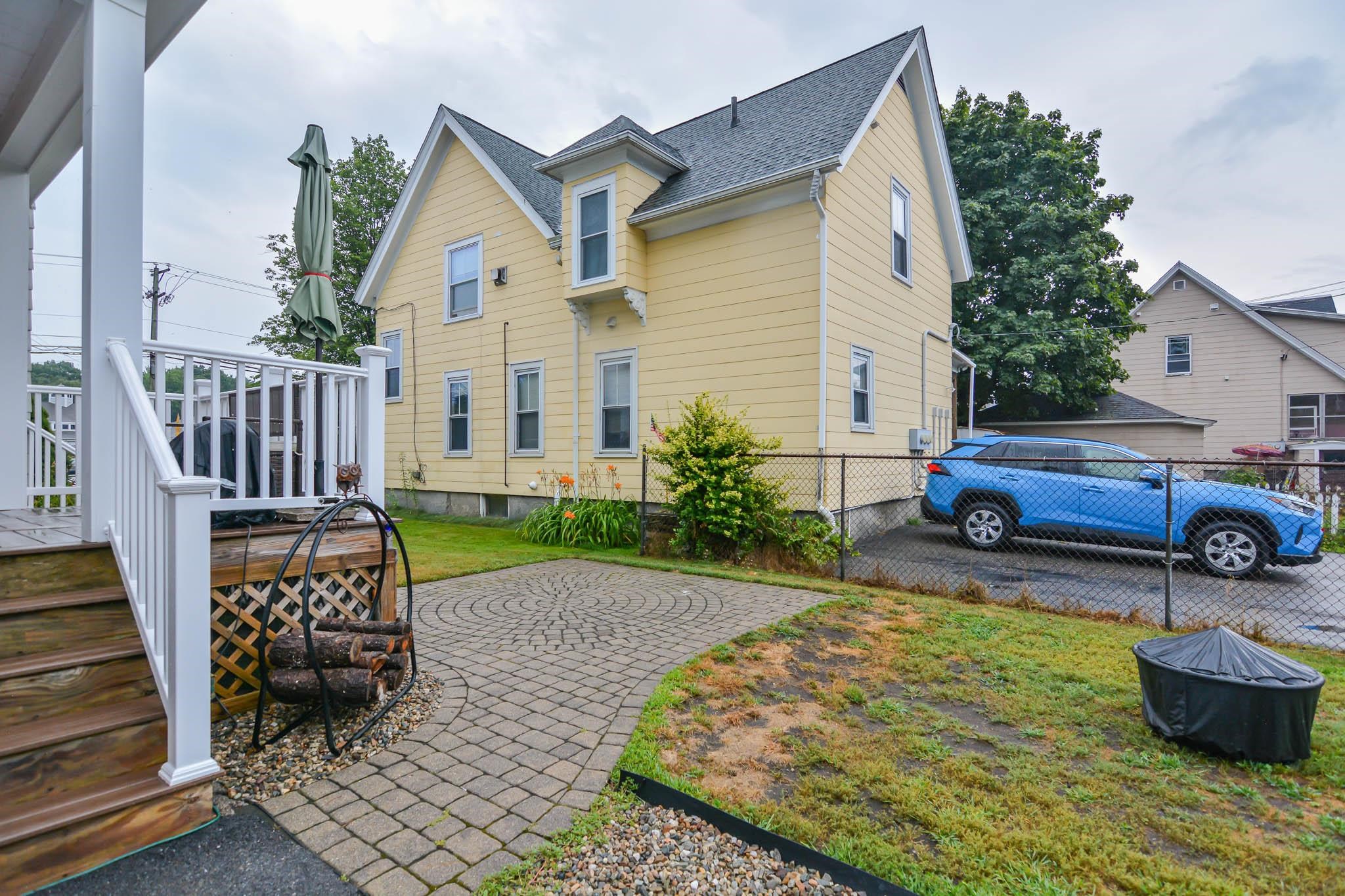 304 Mammoth Road Manchester, NH 03109 - Photo 41 of 47