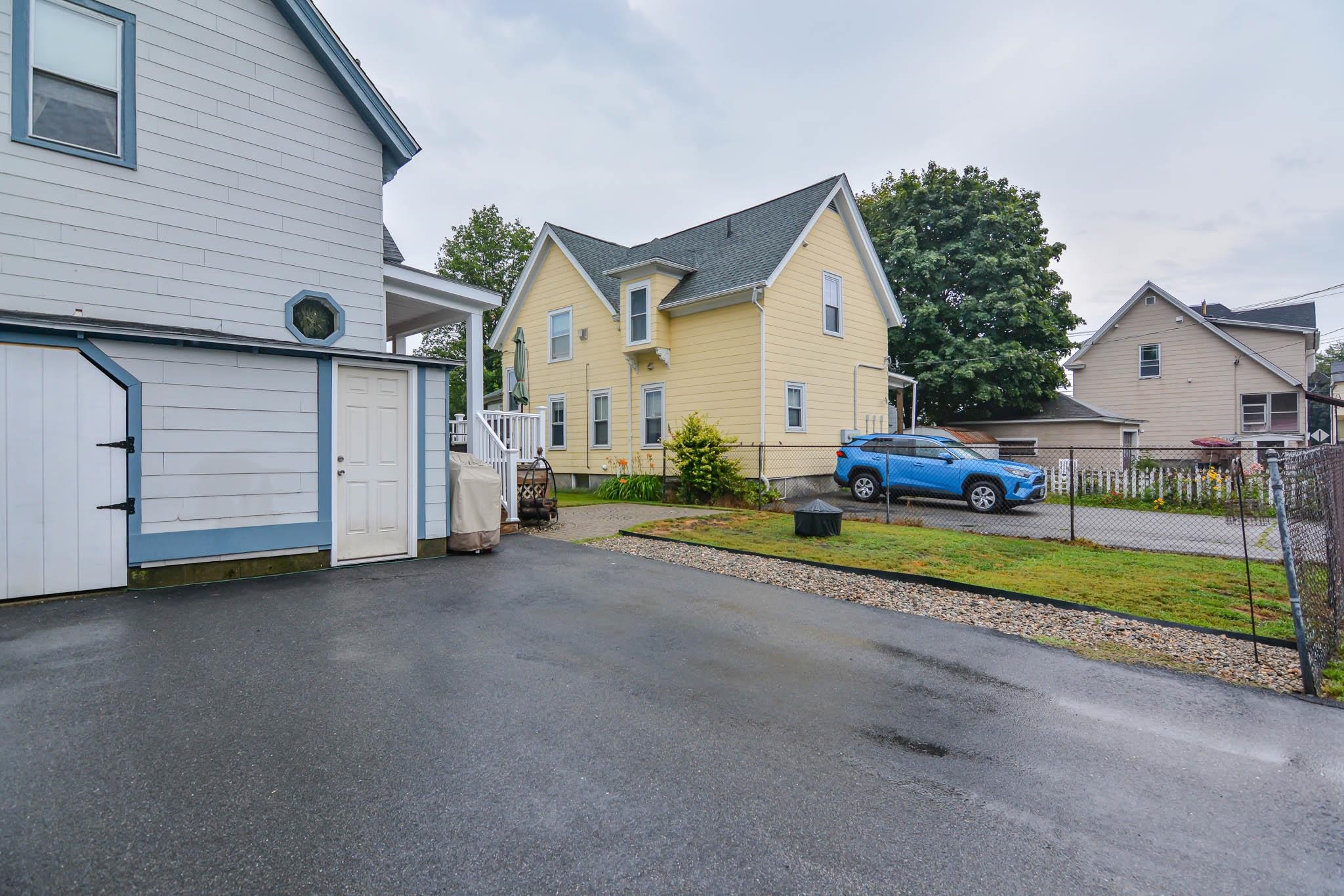 304 Mammoth Road Manchester, NH 03109 - Photo 43 of 47