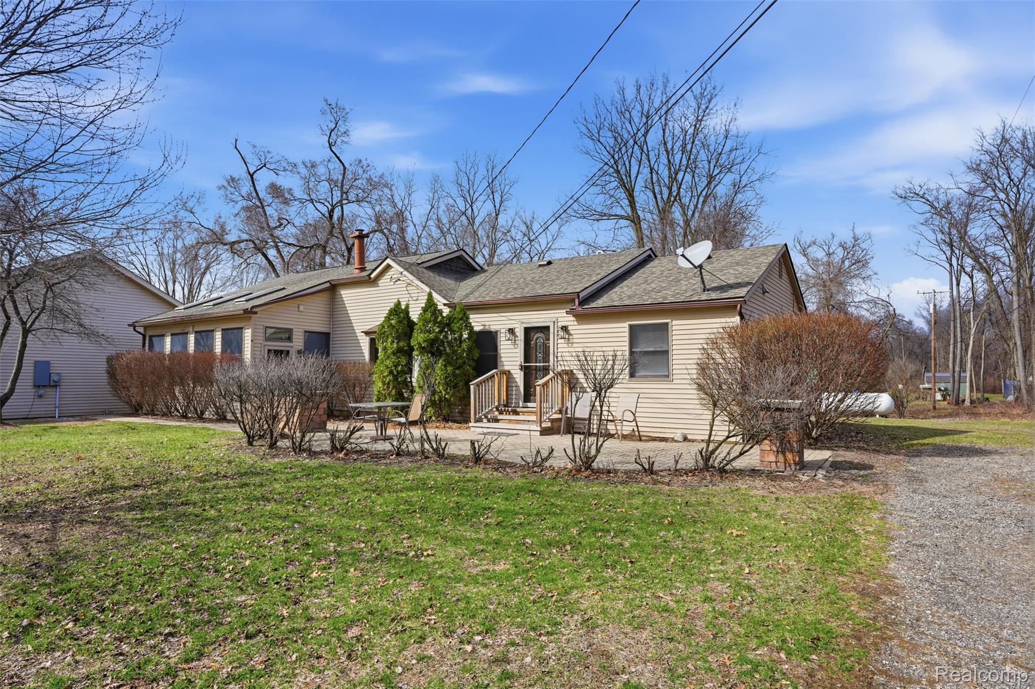 12913 9 mile rd-4.jpg