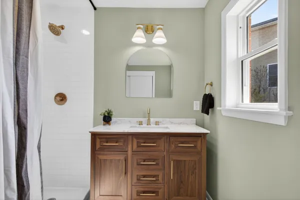 $449,900 | 100 Monument Avenue, Harrisonburg, VA 22801