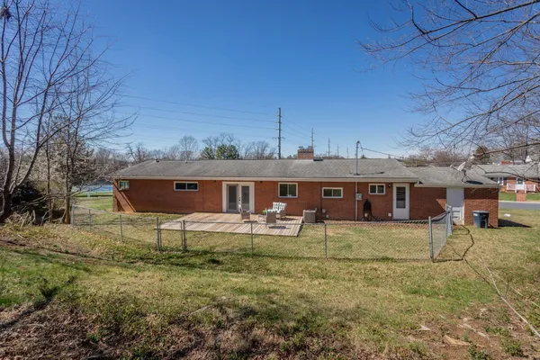 $449,900 | 100 Monument Avenue, Harrisonburg, VA 22801