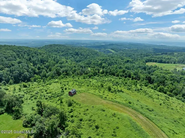 $476,000 | 274 Bald Mountain Road, Brunswick, NY 12180