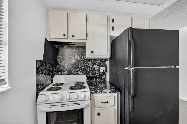 $1,550 | 1406 Barton Road, Unit 7, Lake Worth Beach, FL 33460