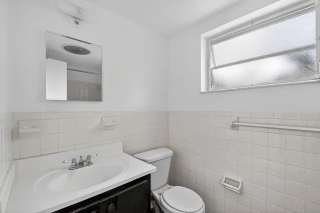 $1,550 | 1406 Barton Road, Unit 7, Lake Worth Beach, FL 33460