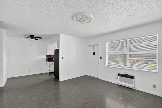 $1,550 | 1406 Barton Road, Unit 7, Lake Worth Beach, FL 33460