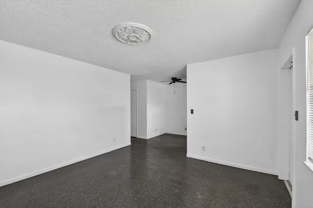 $1,550 | 1406 Barton Road, Unit 7, Lake Worth Beach, FL 33460