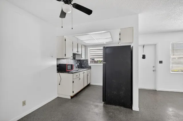 $1,550 | 1406 Barton Road, Unit 7, Lake Worth Beach, FL 33460