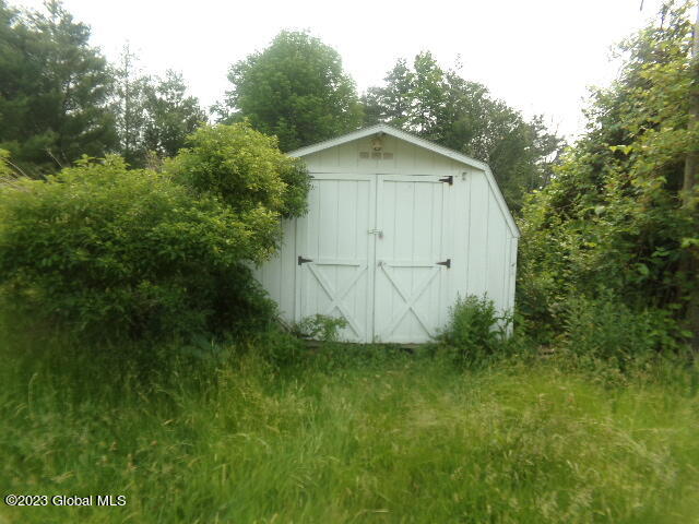 186 Carpenter Road Pittstown, NY 12094 - Photo 12 of 93 105_7805
