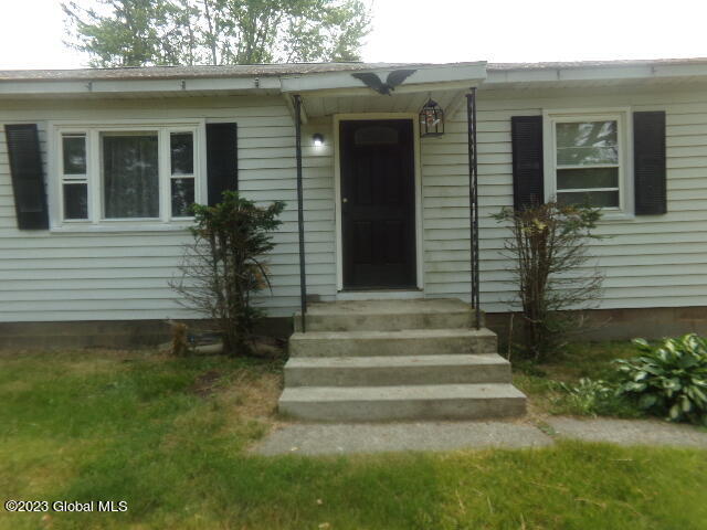 186 Carpenter Road Pittstown, NY 12094 - Photo 7 of 93 105_7800
