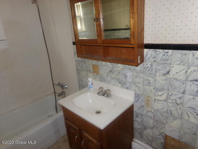 186 Carpenter Road Pittstown, NY 12094 - Photo 73 of 93 105_7759