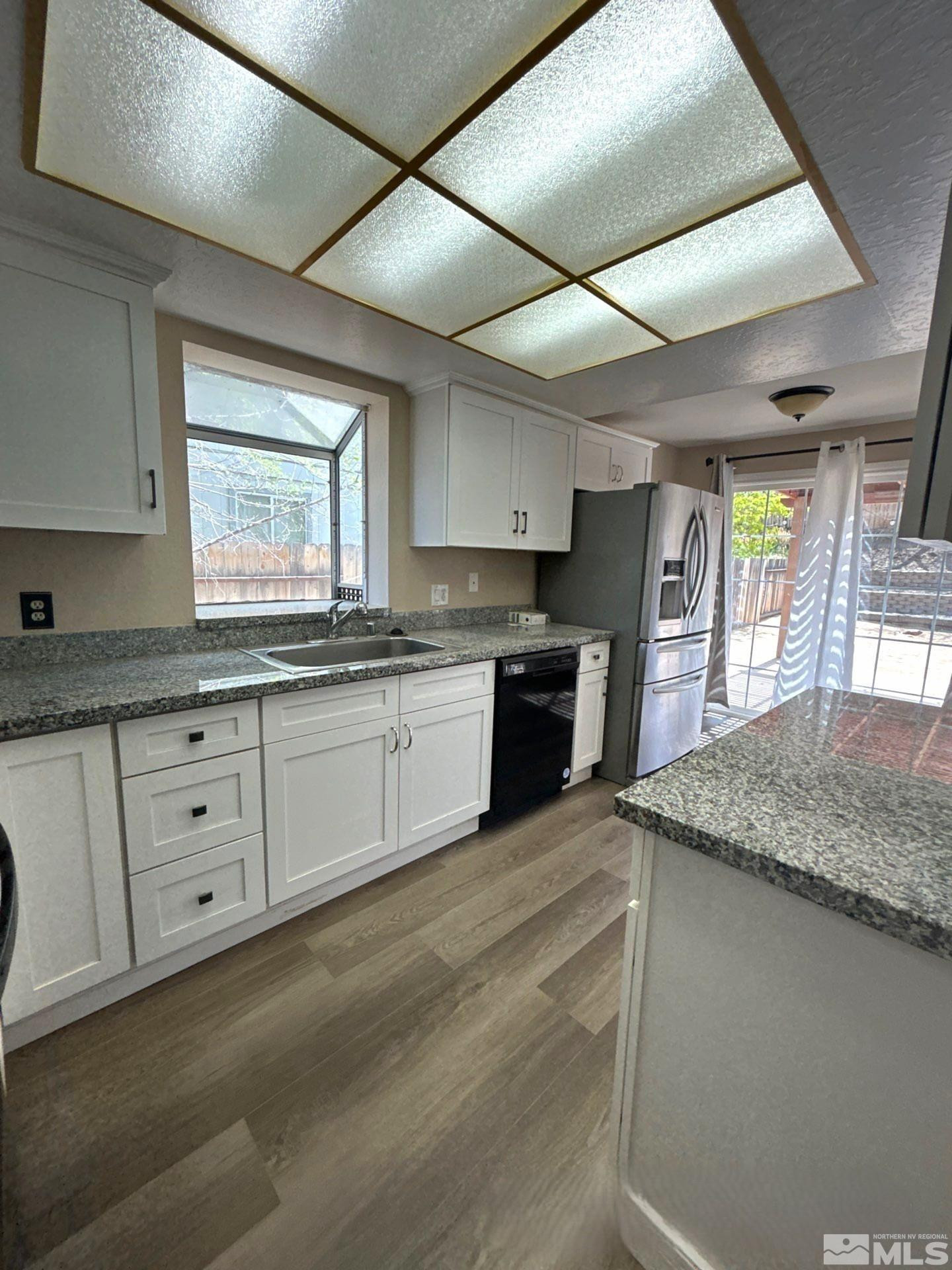 6126 White Water Way Reno, NV 89523 - Photo 7 of 19 Photo 7