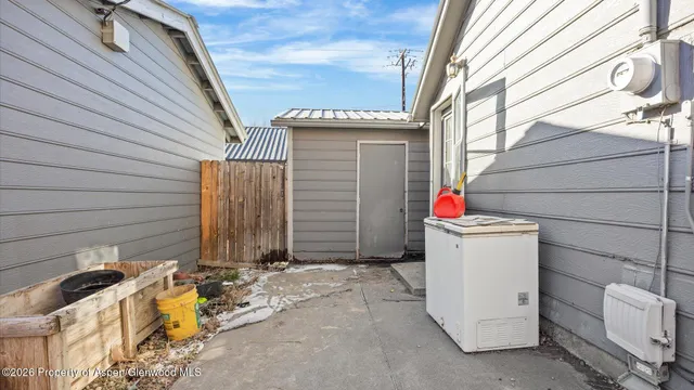 $325,000 | 109 East 12th Street, Rifle, CO 81650