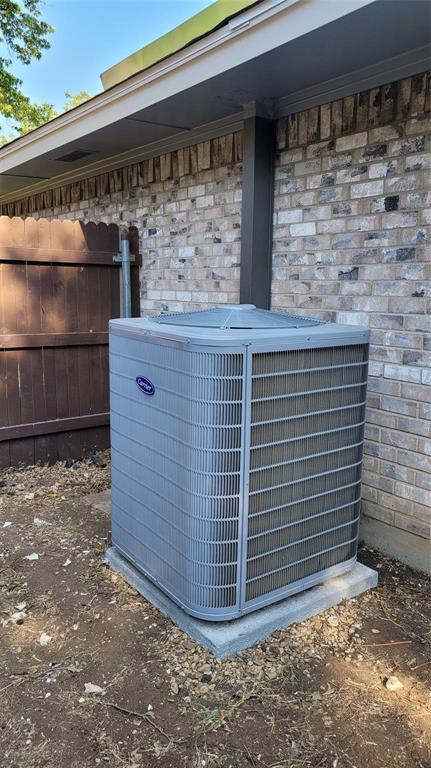 13124 Kerr Trail Farmers Branch, TX 75244 - Photo 30 of 30 a view of a fireplace