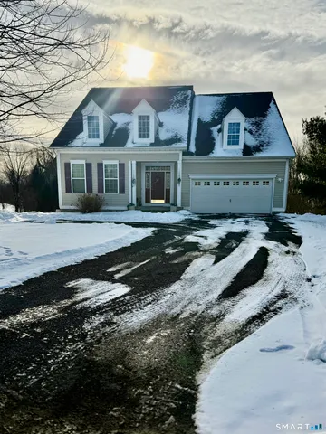 $659,900 | 3 Brookside Drive, Unit 3, Middlebury, CT 06762