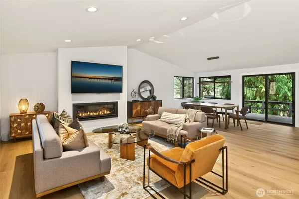 $2,375,000 | 22016 Vine Road, Brier, WA 98036